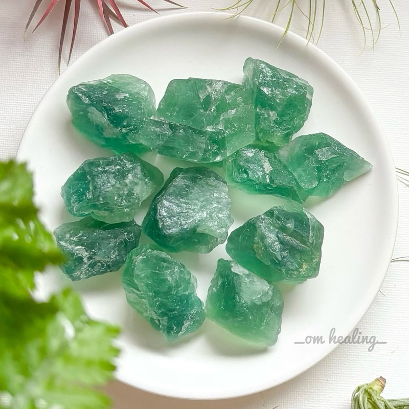 Đá Green Fluorite thô sưu tầm phong thuỷ, thanh tẩy năng lượng tarot, thiền định