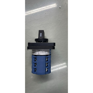 Chuyển mạch 3 vị trí AuTo Off Man