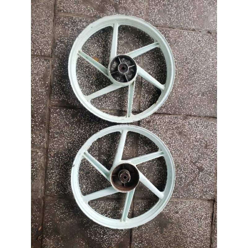 Cặp Mâm 6 cây wave, dream kèm má đùm