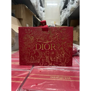 (Auth)- Túi giấy Diior đỏ tết 19*13*7cm
