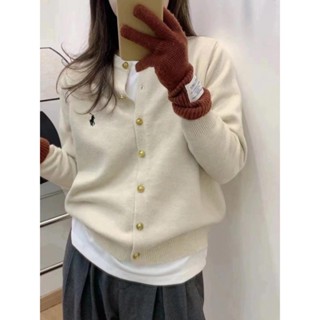 mie studio - 2688 SẴN Áo len cardigan dài tay cúc vàng thêu ngựa vằn