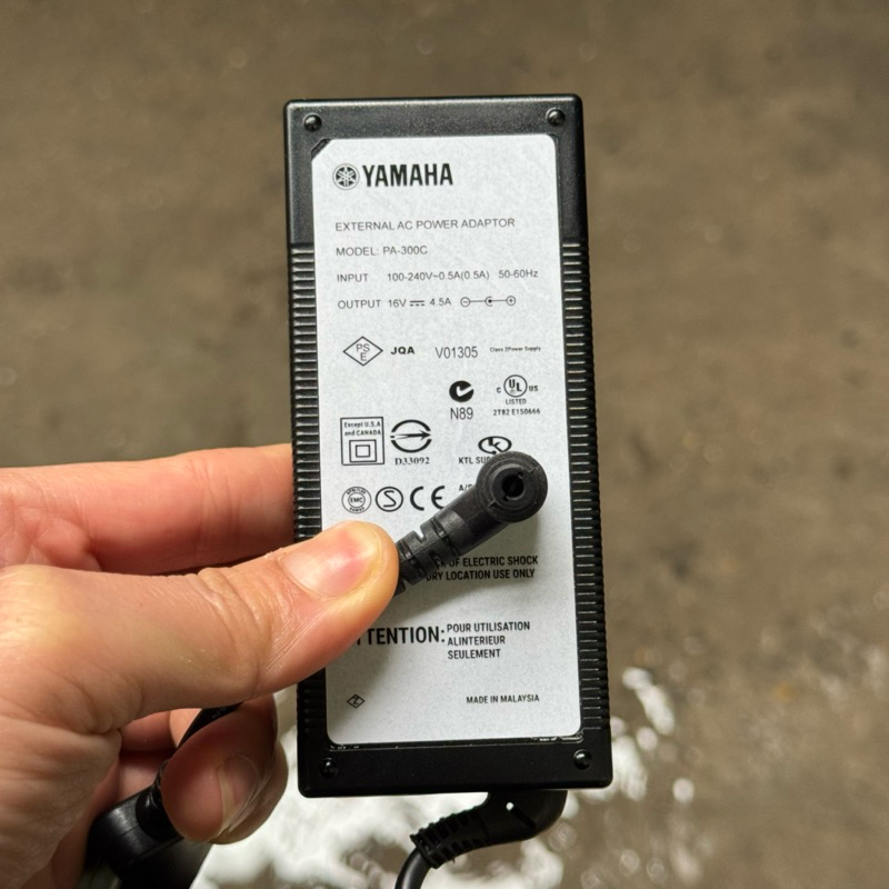 Dây Nguồn Đàn Yamaha PSR-S770