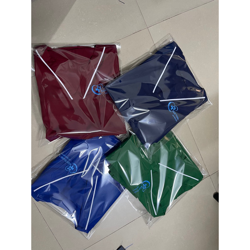 Áo blouse cổ tim viền mầu