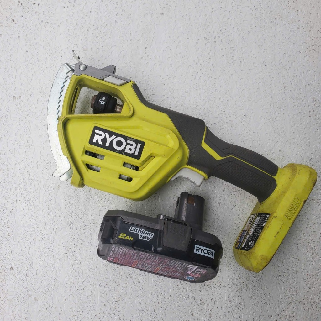 MÁY CƯA KIẾM PIN RYOBI OPS18 18V (thân máy + vỏ pin )