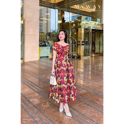 Đầm Nữ Dự Tiệc MY WAY Trễ Vai Gấm Hoa Dáng Xoè Sang Trọng 9MD21352 HT0