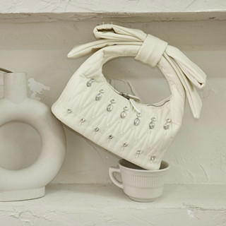 Túi xách nữ Chloe bag Hérisson chần bông màu kem sáng KÈM NƠ THÁO RỜI