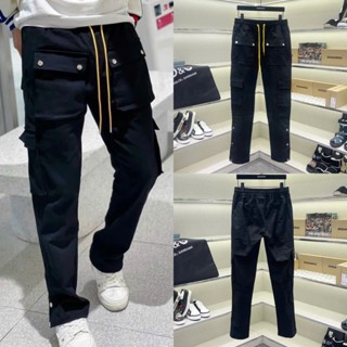 Quần túi hộp cargo pants nam kaki thêu 4 túi hộp nắp hai bên đùi phối ống suông bấm cúc viền CP06P
