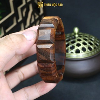 Vòng tay gỗ Bách xanh Mộc Châu bản lách vuông chìm nước - Chất già đanh, thơm đậm | Thiên Mộc Bảo