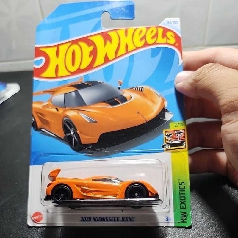 Mô hình xe HotWheels- 2020 KOENIGSEGG JESKO (tỉ lệ 1:64) card Mỹ