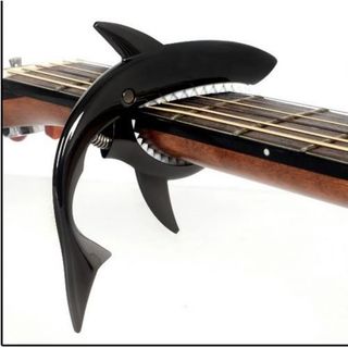 Capo guitar ukulele cá mập cao cấp