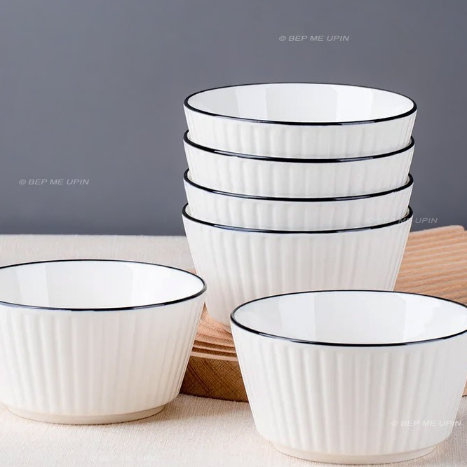 Bát sứ tròn viền đen thân sọc decor đựng chè trôi