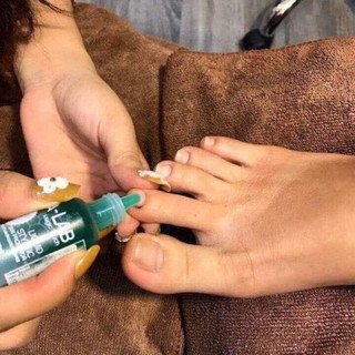 Cầm máu Mỹ chính hãng , Dùng Để cầm máu Khi bị trầy Sước Da tay chân