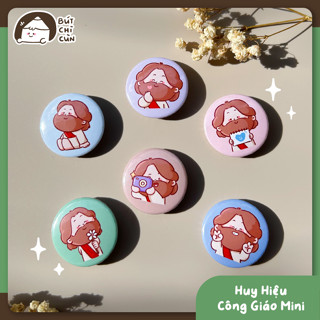 Huy Hiệu Chúa Giêsu Chibi Loại Mini Quà Tặng Công Giáo Đường Kính 32mm Đế Nhựa Có Ghim Cài Thiết Kế Bởi Bút Chì Cùn