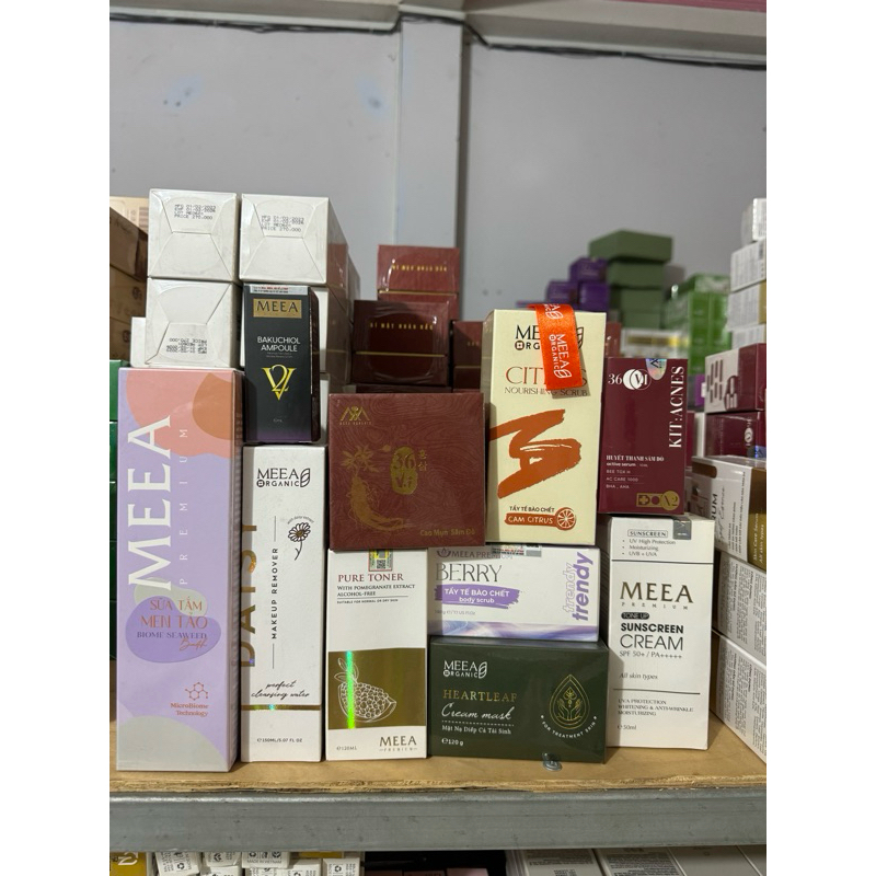 CAO MỤN SÂM ĐỎ 36 VỊ - MEEA ORGANIC