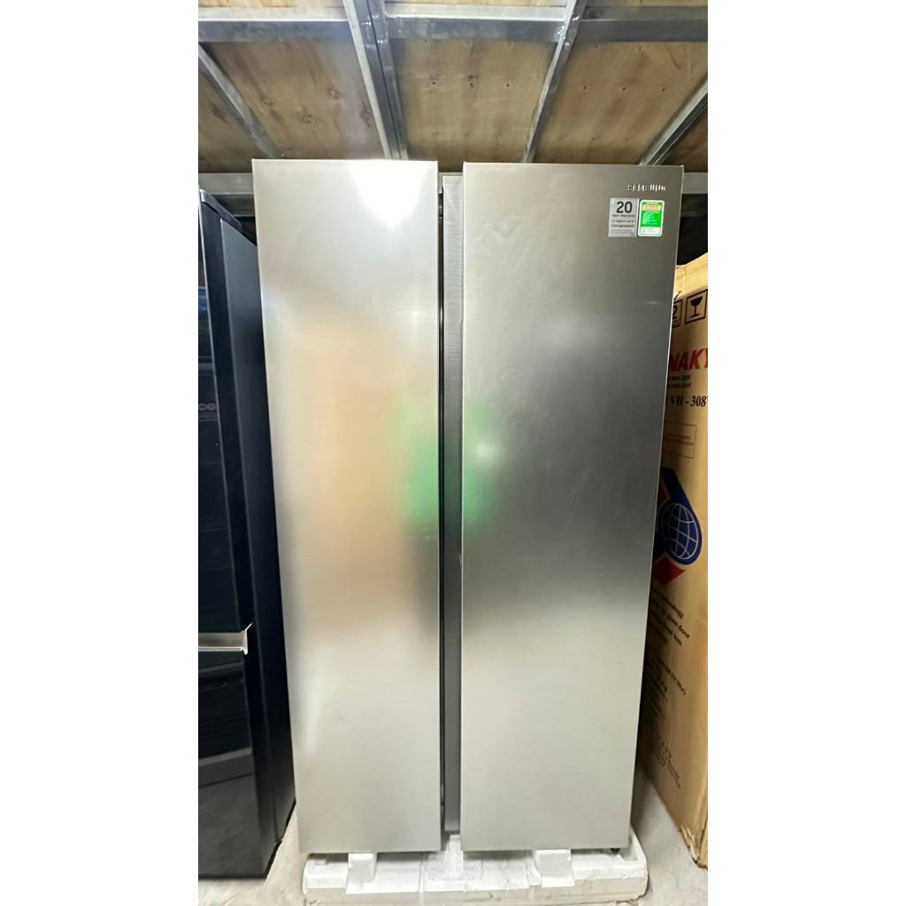 Tủ lạnh Samsung Inverter 655 lít RS62R5001M9/SV