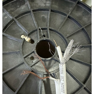 cáp đồng trục liền nguồn