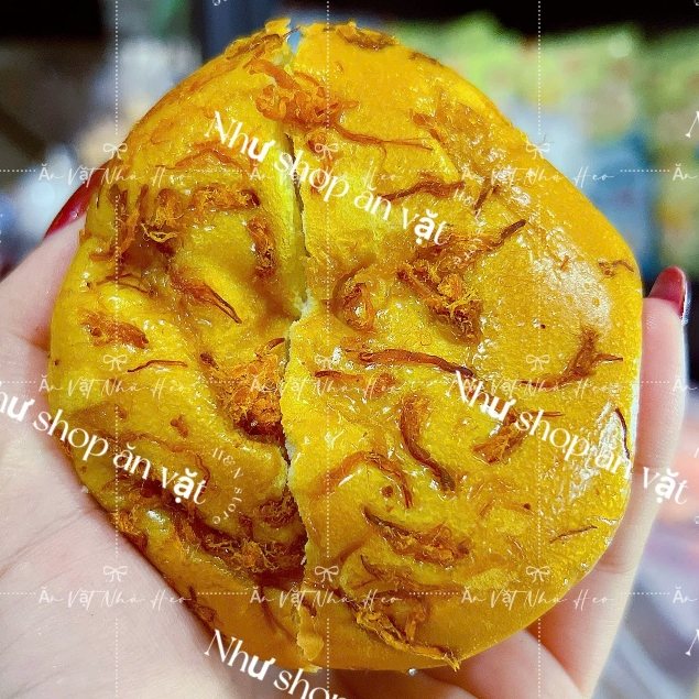 Bánh mì hamburger chà bông sốt trứng muối tan chảy Obalab (cái)