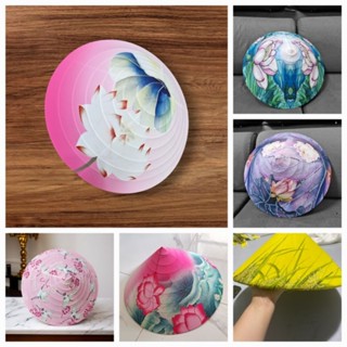 Bọc nón in 3D mua về bọc khung sắt hình chóp hoặc nón lá truyền thồng để làm đạo cụ biểu diễn văn nghệ