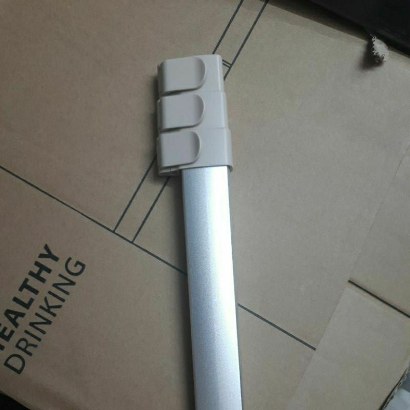 Cây treo móc bàn ủi hơi nước đứng BlueStone GSB 3941 1800W