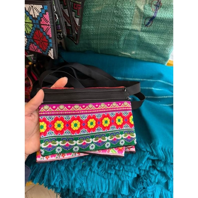 Túi thổ cẩm đeo hông giá rẻ, ví đựng tiề*n đi chợ tiện lợi