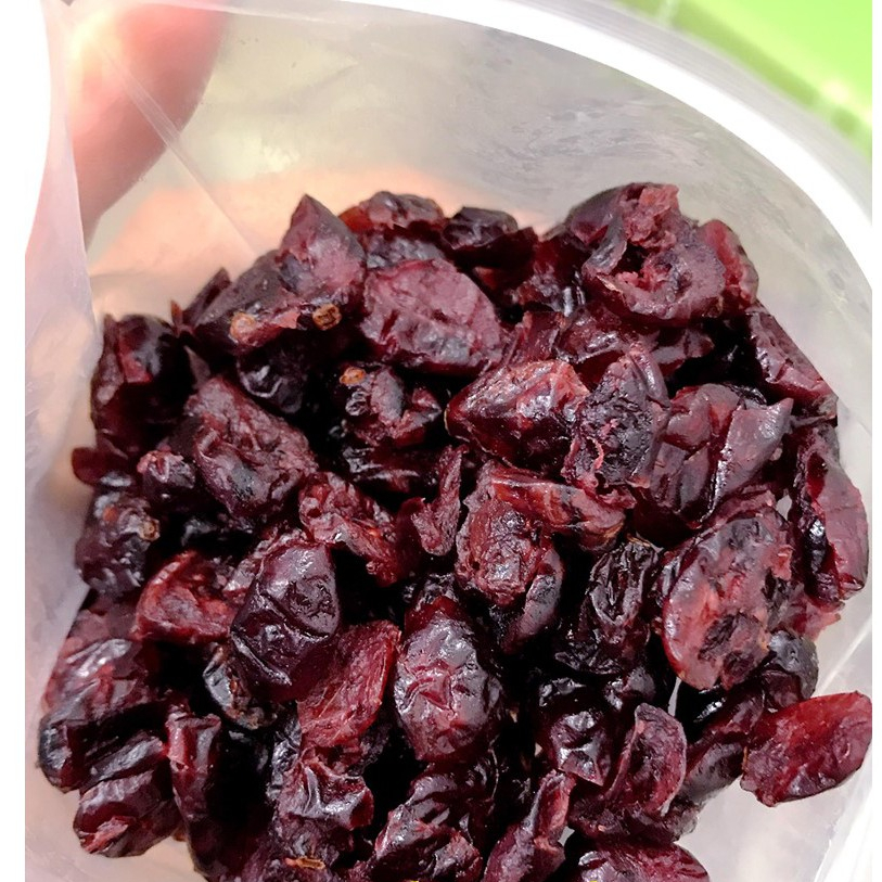 Nam Việt Quất sấy khô ( cranberry sấy)