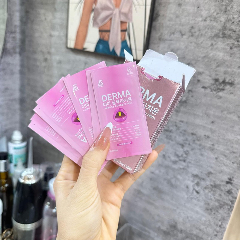 Film ngậm truyền trắng Derma Glutathion - hỗ trợ trắng sáng và đều mài da. Hộp 30 miếng