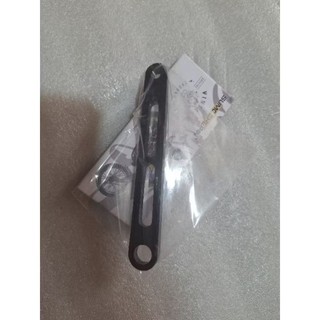 Pat lắp đèn chân gương xe may