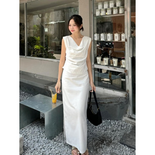 Chân váy linen dáng dài xẻ cạnh phom xuông đuôi cá nhẹ, chân váy dáng dài 2 lớp basic cạp cao (Đủ size XS S M L)