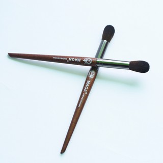 Cọ Khối Mũi Highlight Nhỏ MAGA Genuine Angled Nose Shadow