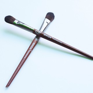 Cọ Phủ Phấn Mũi Hoặc Highlight Maga Precision Highlighter Brush 25