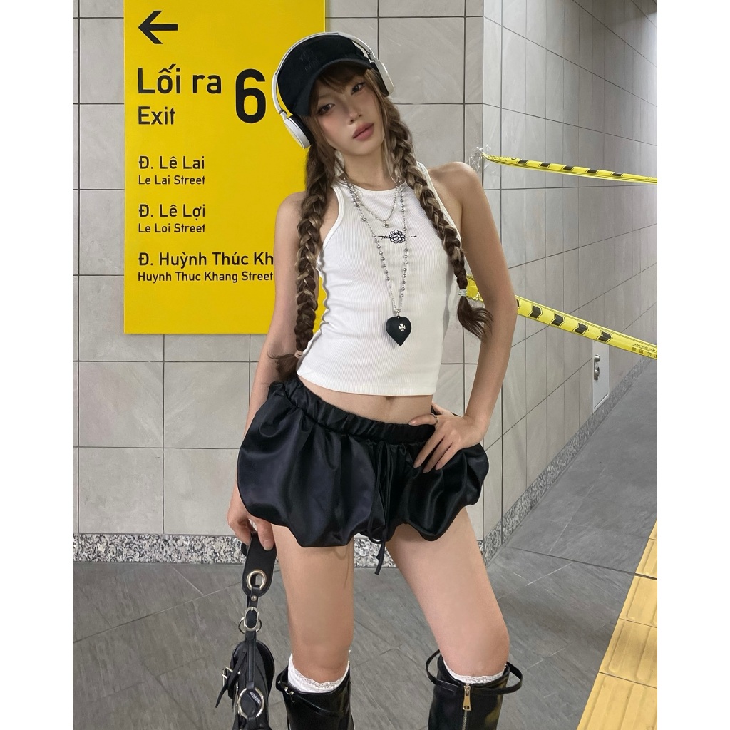 Áo Ba Lỗ Nữ tanktop ôm body sexy Trắng và Đen - Brand TSUN Chính Hãng - Cotton thun bo gân co giản | BigBuy360 - bigbuy360.vn