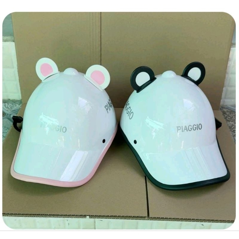 Nón bảo hiểm lưỡi trai piago có lỗ cột tóc nữ ( tặng kèm tai gấu cute)