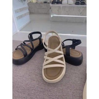 TH.STORE Xăng đan đế bằng quai chéo đế nâu