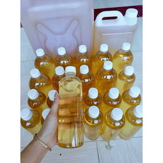   SIÊU SALE  1Lit dầu dừa Bến Tre nấu thủ công rất thơm - VÀNG ÓNG - THƠM LỪNG   chống nẻ  rạn da  chống . hăm  