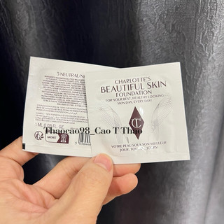   1ml  Mẫu thử kem nền Charlotte Tilbury  Beautiful Skin 