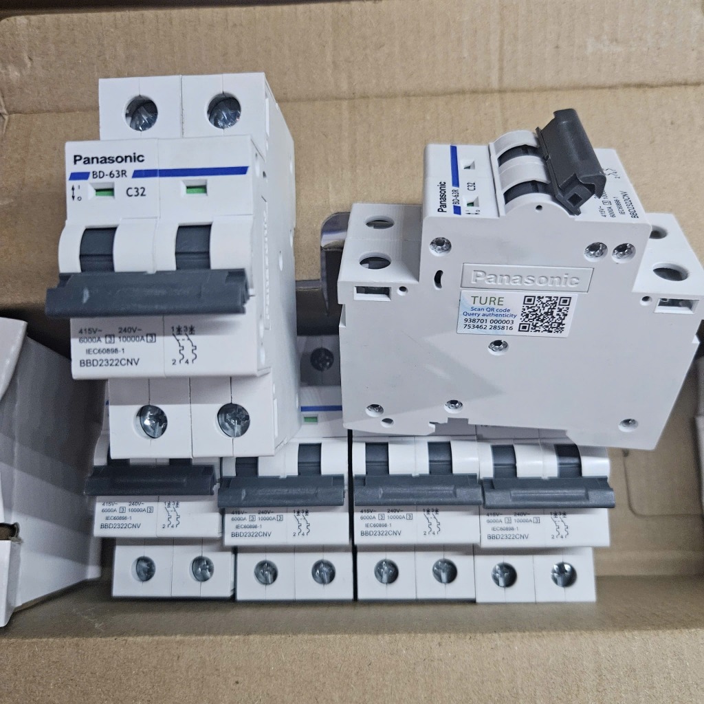 Cầu dao tự động 2P (CB tép 2P) PANASONIC  32A, 40A, 63A