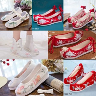 Tổng hợp giày cổ trang hoạ tiết thêu