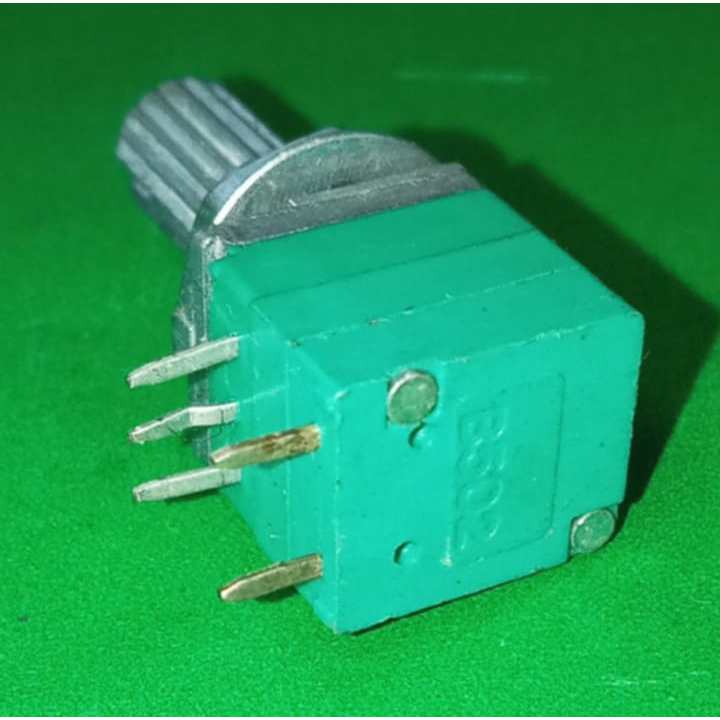 Chiết áp 5K đơn xanh có công tắc RV097NS