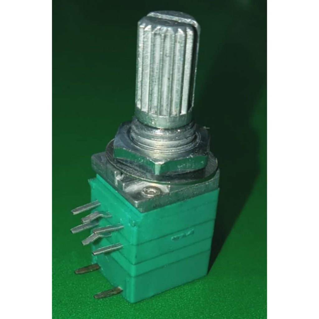 Chiết áp xanh có công tắc 100K đôi - RV097NS