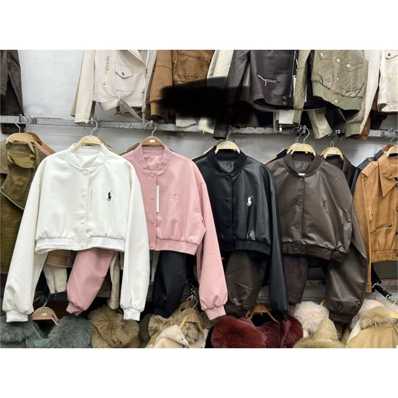 Áo bomber da Channel dáng bo chun