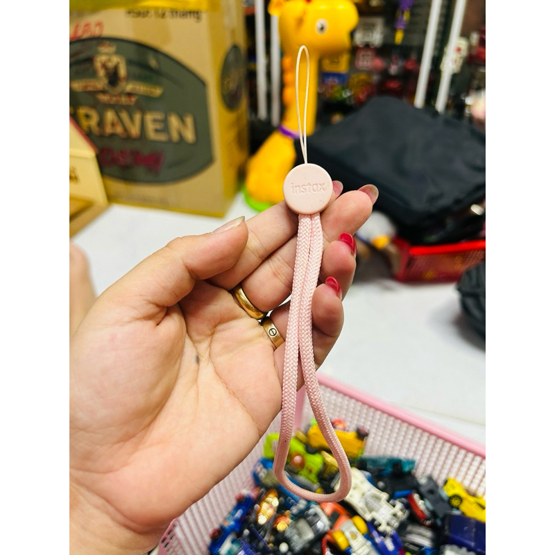 Móc khoá máy ảnh Fujifilm Instax Mini 11