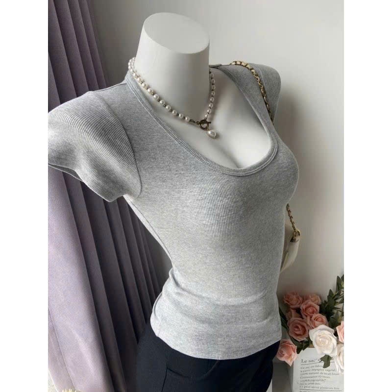 Áo Babytee Croptop Nữ Cổ Vuông Mẫu Mới Dáng Ôm Body Nữ Cổ Vuông | BigBuy360 - bigbuy360.vn