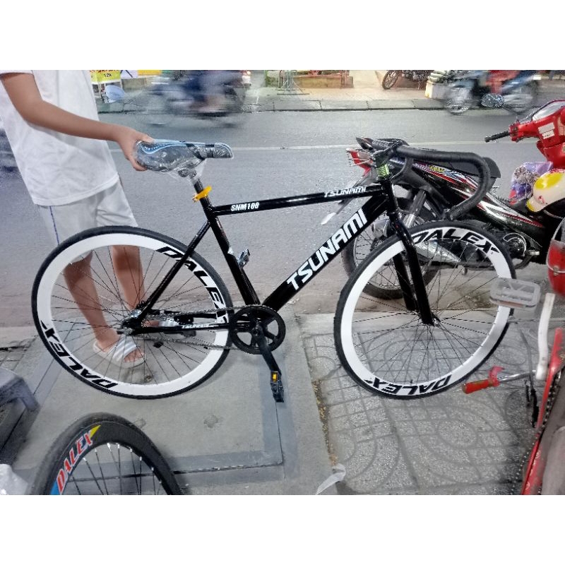 Xe đạp thể re lại thắng trân TSUNAMI