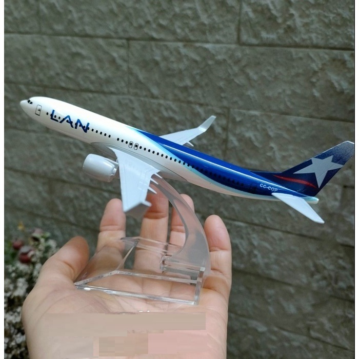 Mô hình máy bay tĩnh B737 LAN 16cm