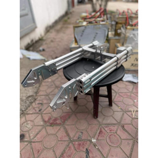 Gắp 3 ống CNC cho xe điện xmen