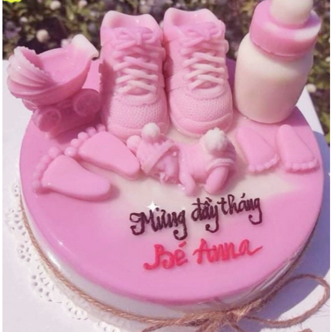 Khuôn silicone tạo hình đôi giầy thể thao cao em bé làm bánh sinh nhật