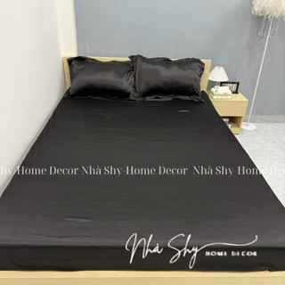 Trọn Bộ Drap Giường Phi Lụa Bóng Cao Cấp Màu Đen Đủ Size - Set 4 Món và 5 Món - Nhà Shy Home Decor