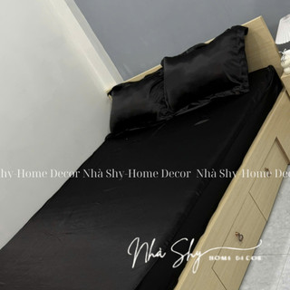 Trọn Bộ Drap Giường Phi Lụa Bóng Cao Cấp Màu Đen Đủ Size - Set 4 Món và 5 Món - Nhà Shy Home Decor