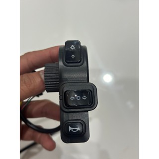  CÔNG TẮC 3 CHỨC NĂNG ĐÈN CÒI XI NHAN XE ĐIỆN 133 MẪU MỚI - PHỤ TÙNG XE ĐIỆN 