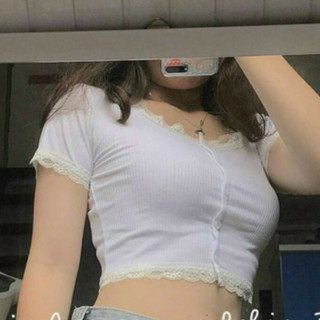 ÁO CROPTOP CỔ TRÒN REN XINH